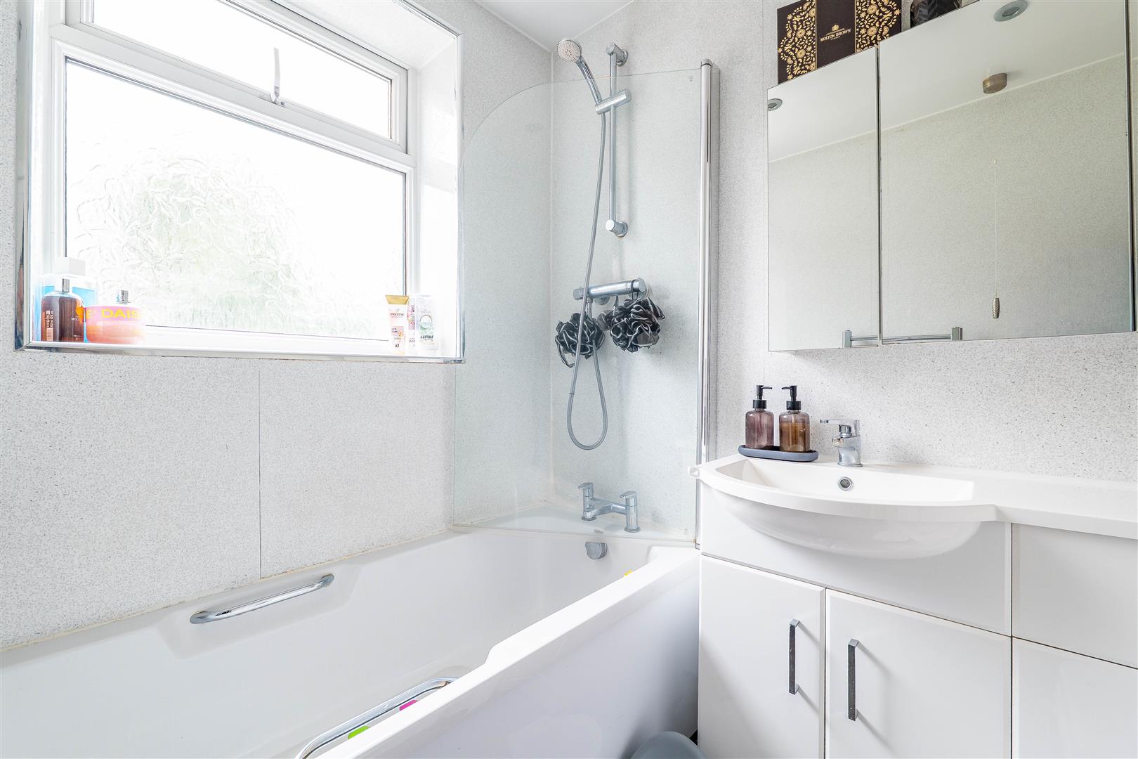 3 bed property in Crown Street, Leyland